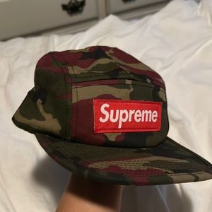 Five panel Supreme hat